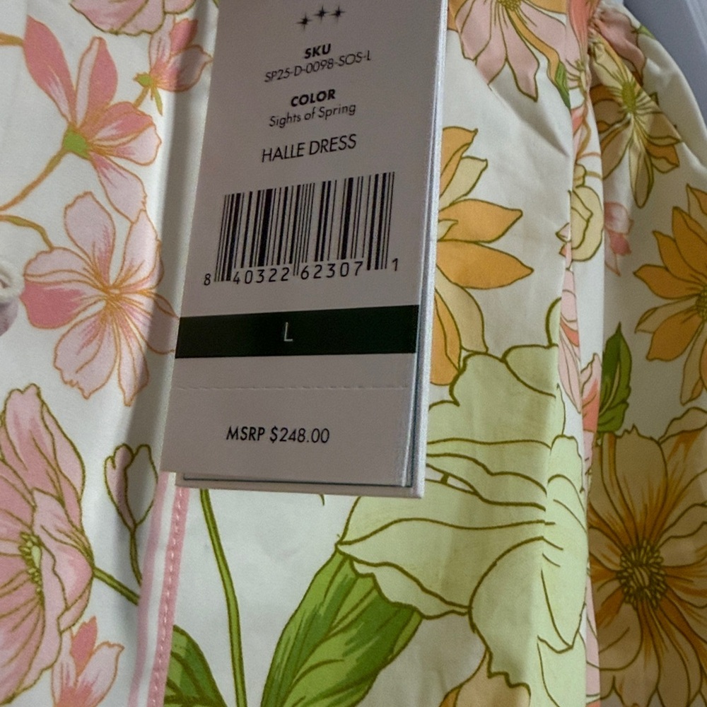 New with Tags floral dress. Large - Picture 9 of 9